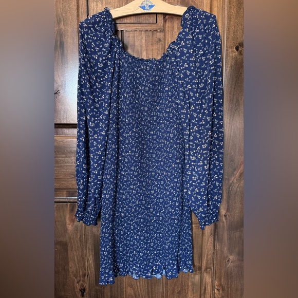 NEW without tags ⭐️ PinkBlush Sweetheart Dress - Picture 5 of 10